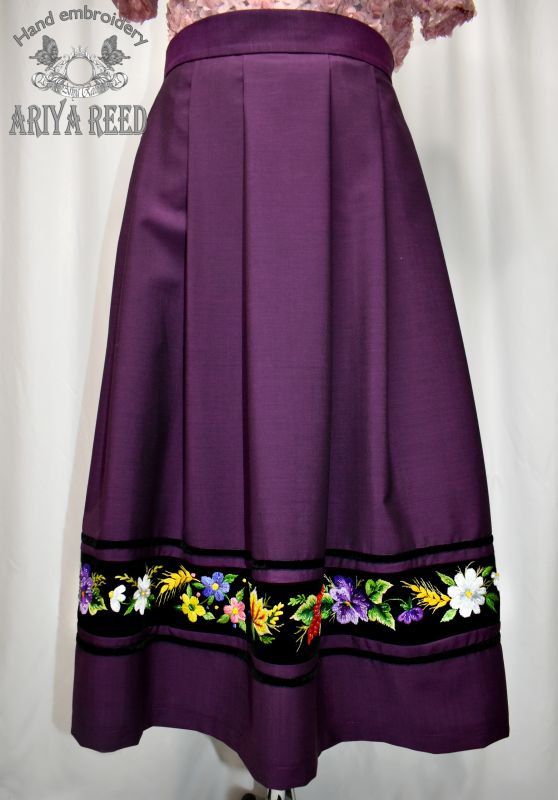 Skirt - "Floral motifs"