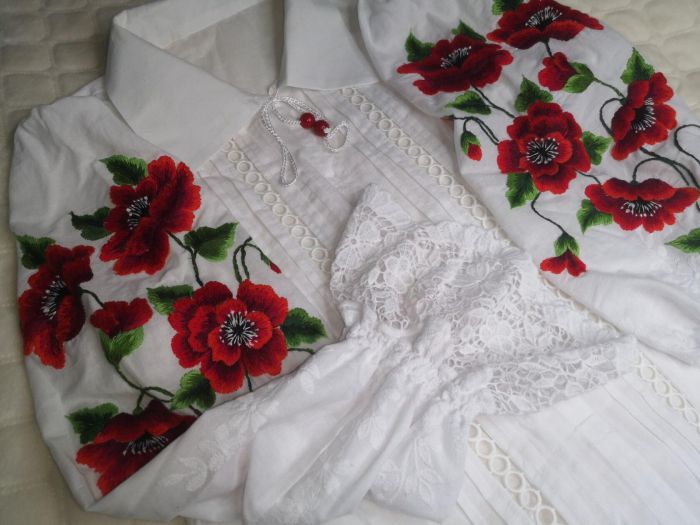 Blouse "Poppies"