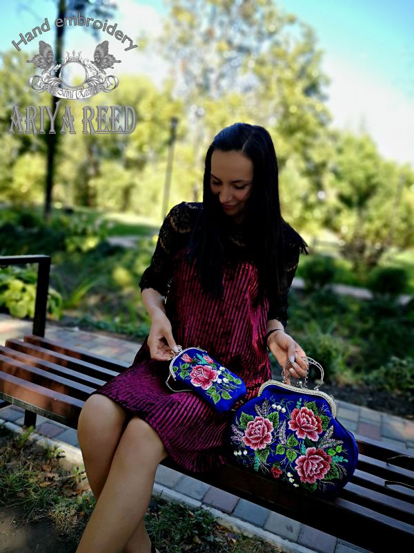 Bag and phone case "Gentle roses"