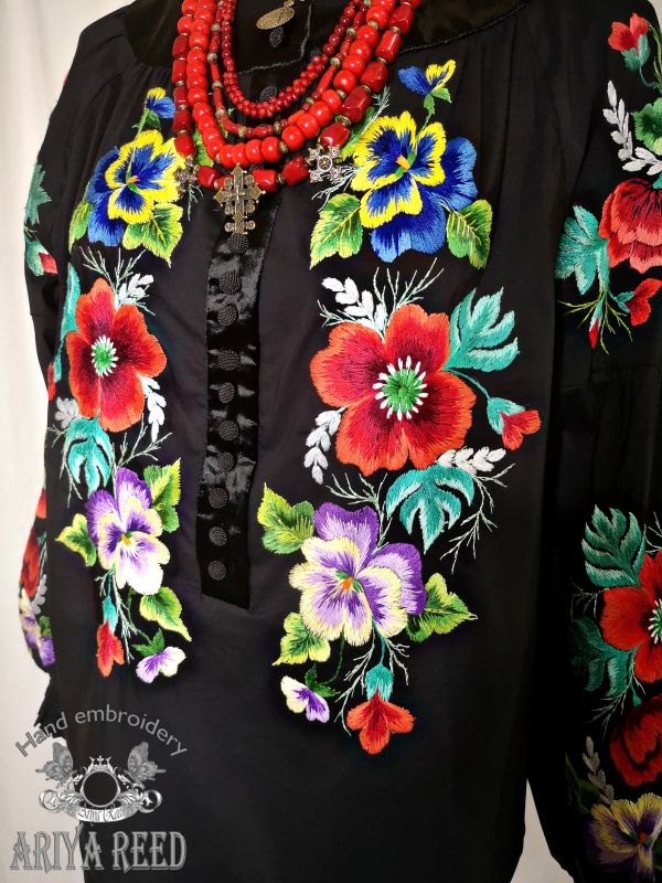 Blouse  "Kolorit "