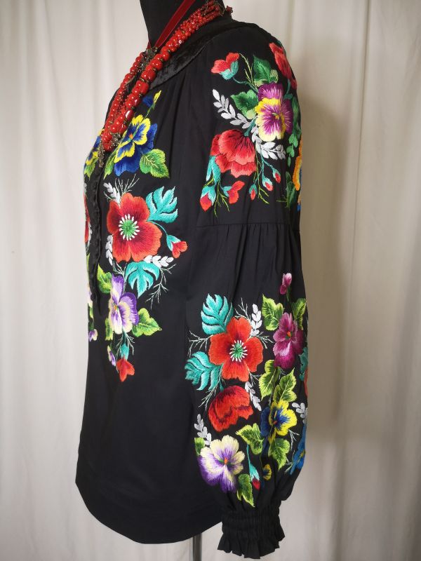 Blouse  "Kolorit "