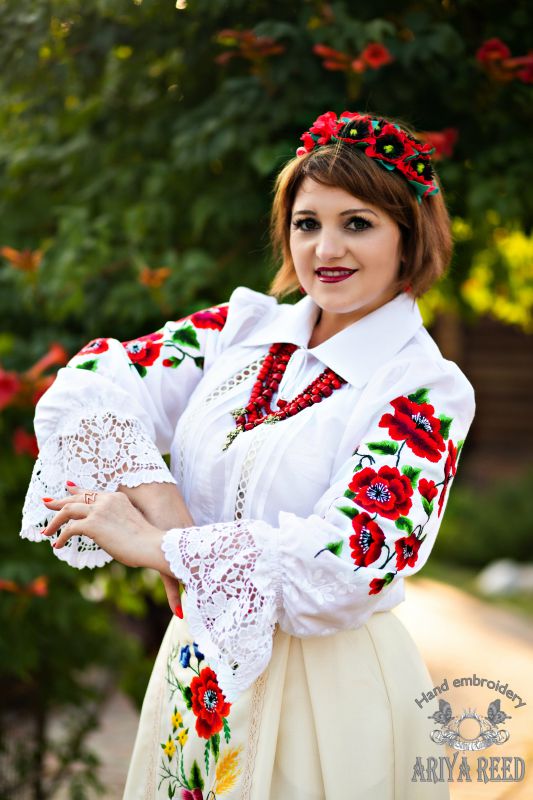 Blouse "Poppies"